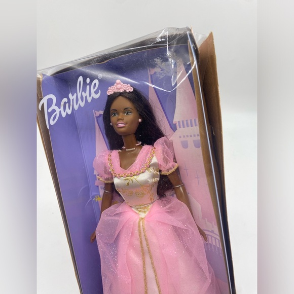 Princess Barbie - Picture 2 of 4